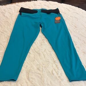 Copper Life Women’s Leggings With Adjustable Band Size XL.